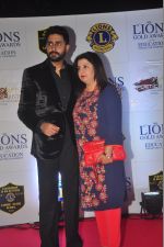 Abhishek Bachchan, Farah Khan at the 21st Lions Gold Awards 2015 in Mumbai on 6th Jan 2015